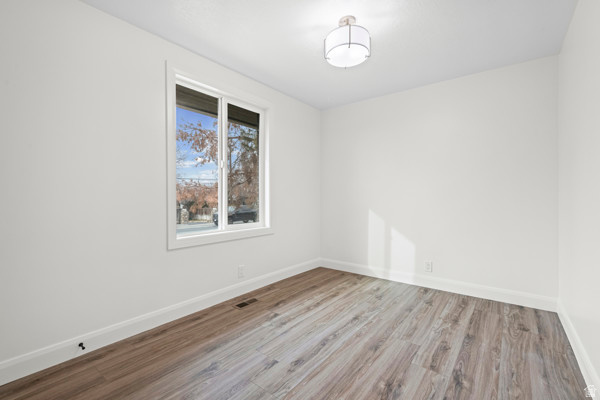 6607 S 2300 E Cottonwood Heights, UT 84121