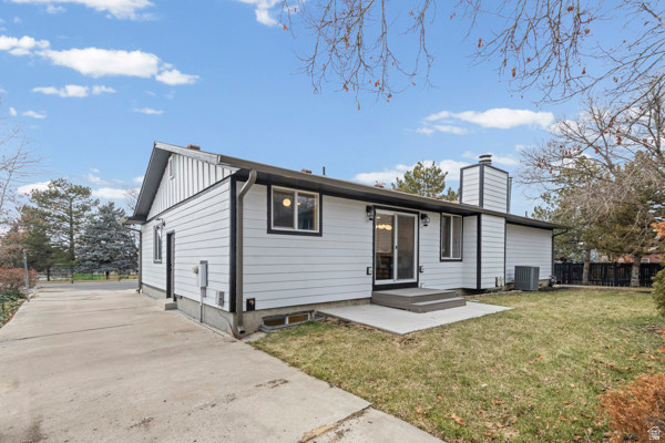 6607 S 2300 E Cottonwood Heights, UT 84121