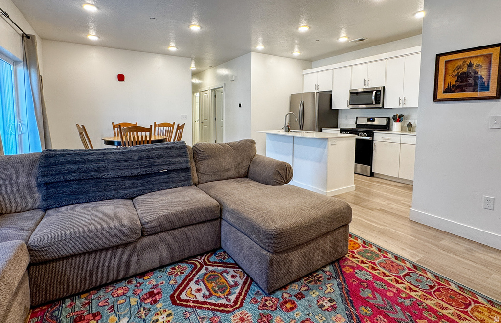 472 W 40 S #J203 Providence, UT 84332