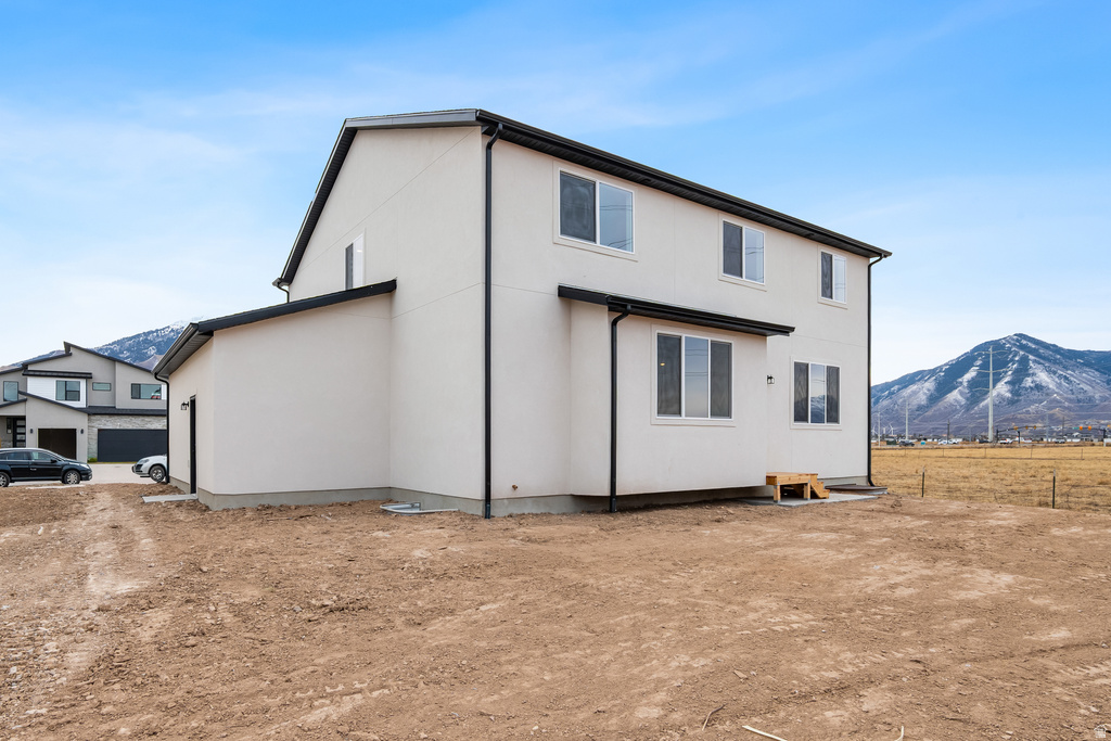 653 N PLAINSMAN DR Spanish Fork, UT 84660