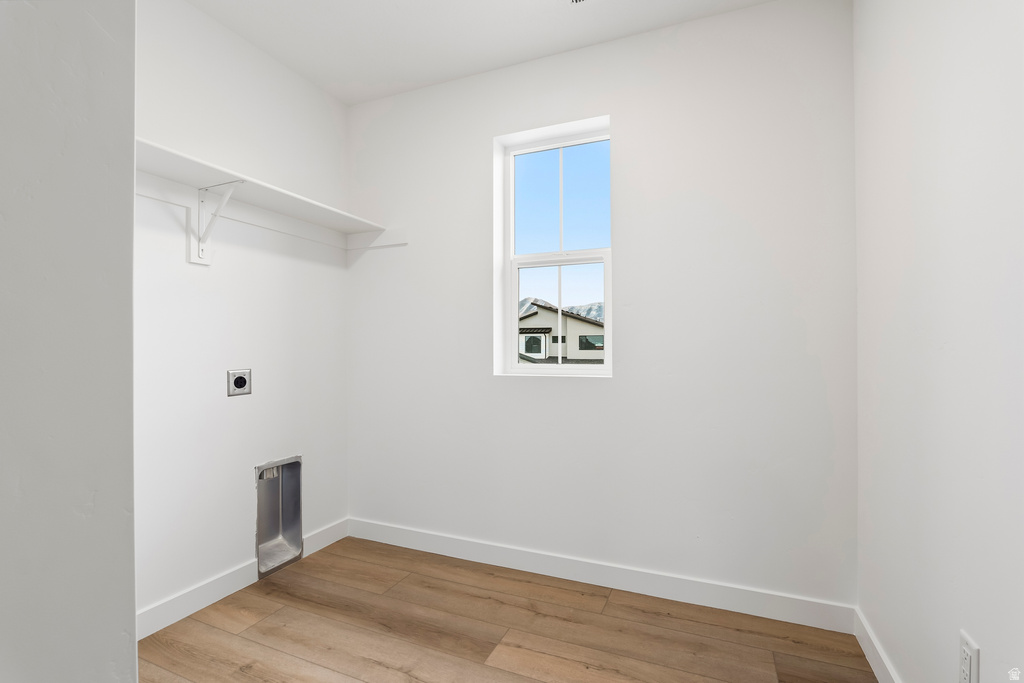 653 N PLAINSMAN DR Spanish Fork, UT 84660