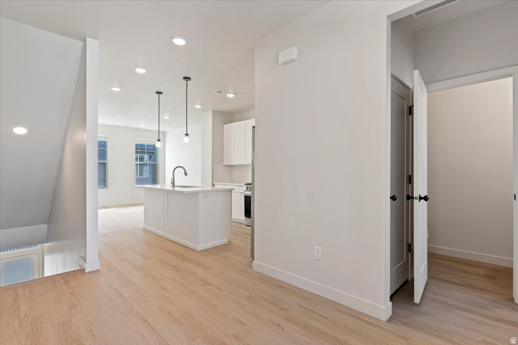 832 W IVYWELL LN #222 North Salt Lake, UT 84054