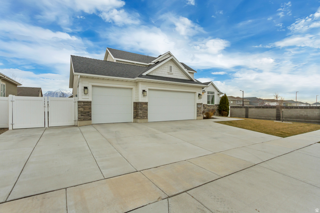 2476 N CIRCLE C WAY Lehi, UT 84043