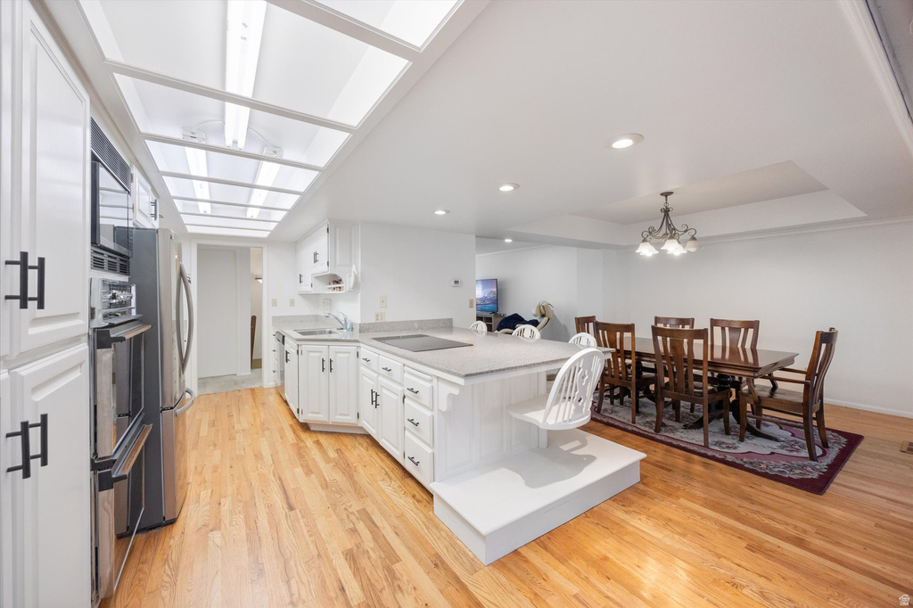 285 N THREE FOUNTAINS DR Provo, UT 84604