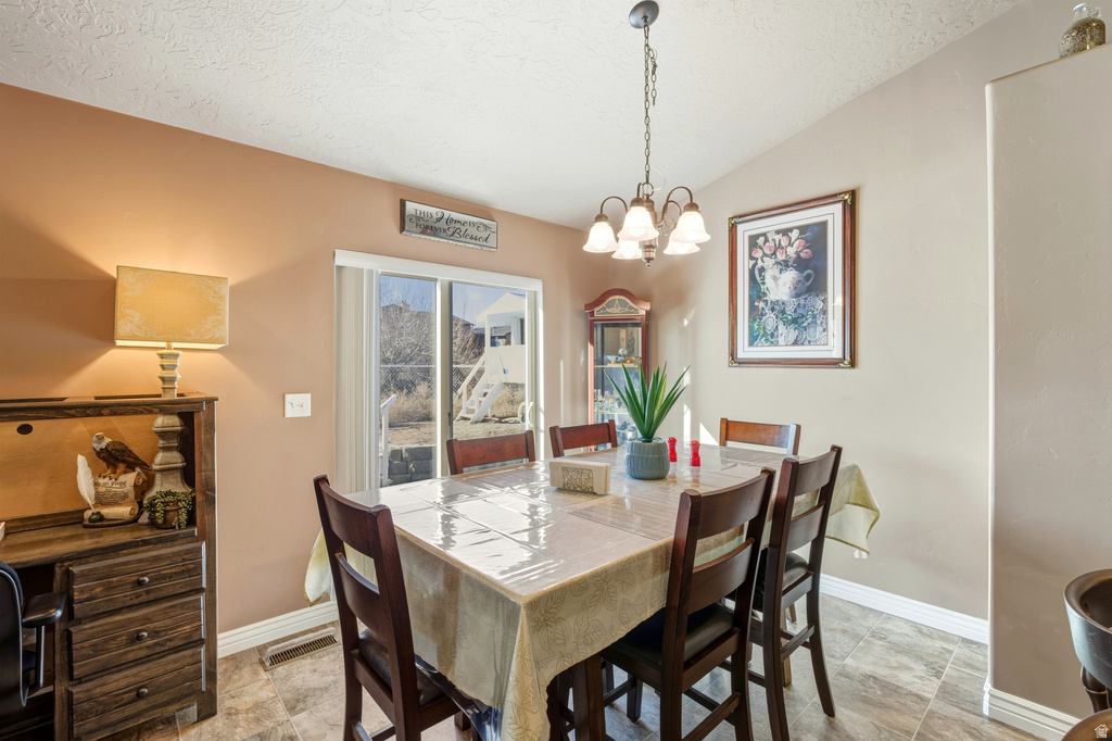 310 S HERITAGE DR Vernal, UT 84078