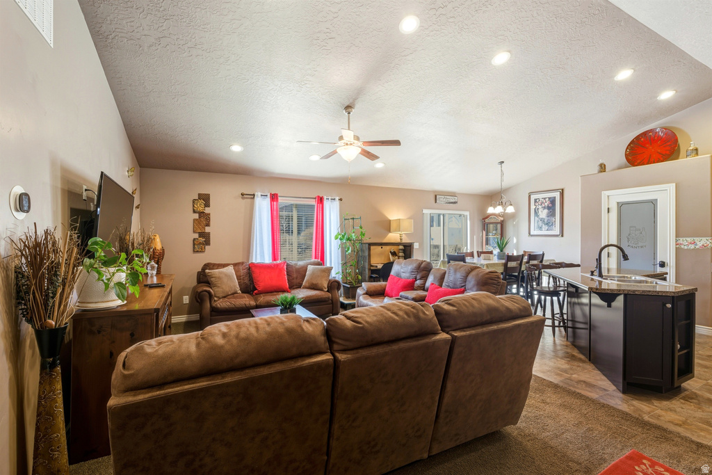 310 S HERITAGE DR Vernal, UT 84078