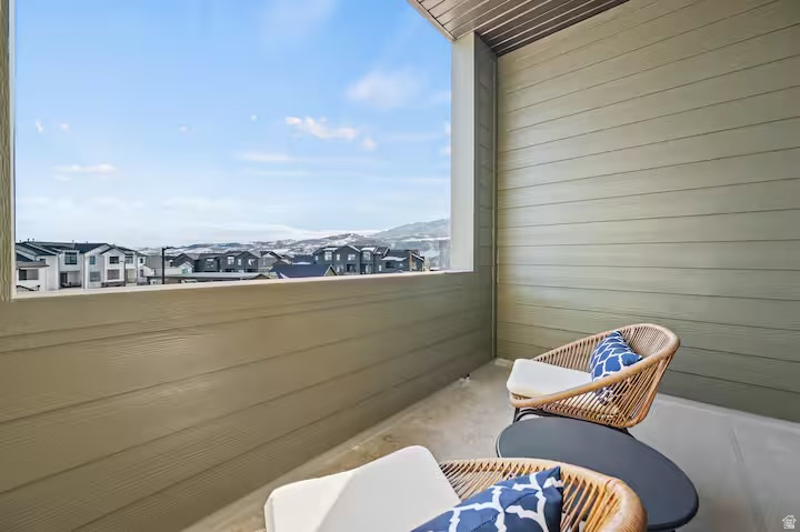 5957 N MESA ARCH LANE LN Mountain Green, UT 84050