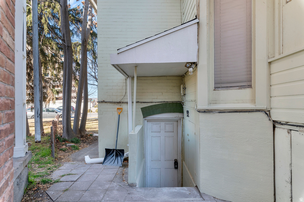 194 N 100 E Provo, UT 84606