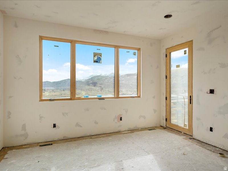 5338 E 3425 N #1001 Eden, UT 84310