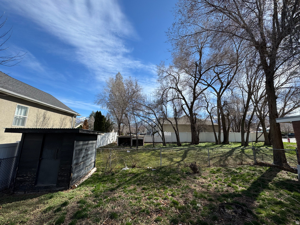 489 E 7800 S Sandy, UT 84047
