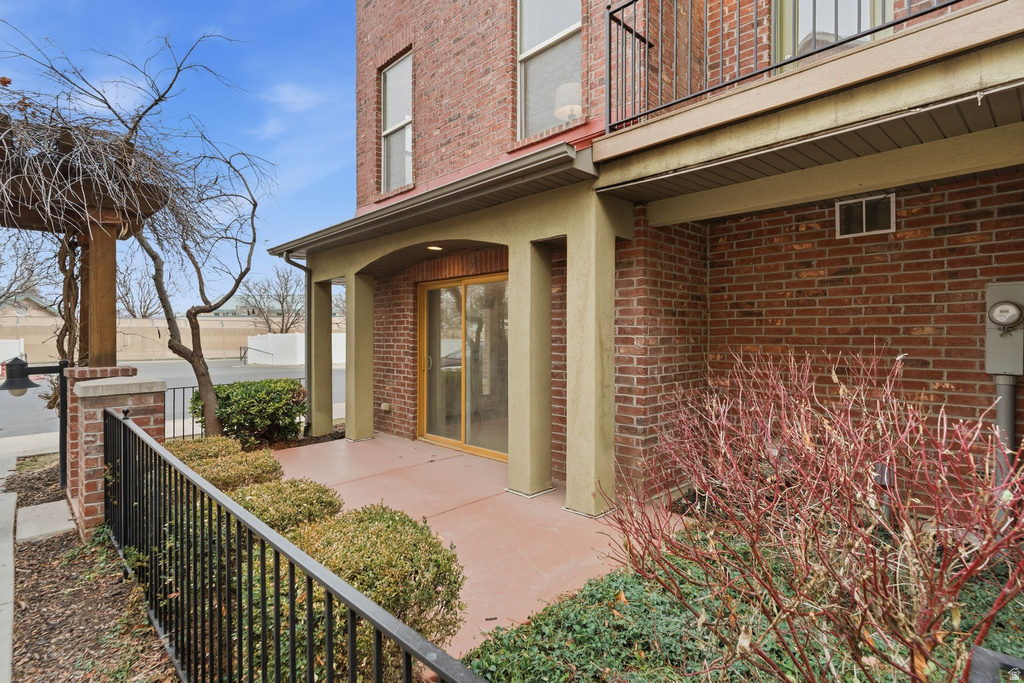 3702 S BALMOSSIE DR South Salt Lake, UT 84115