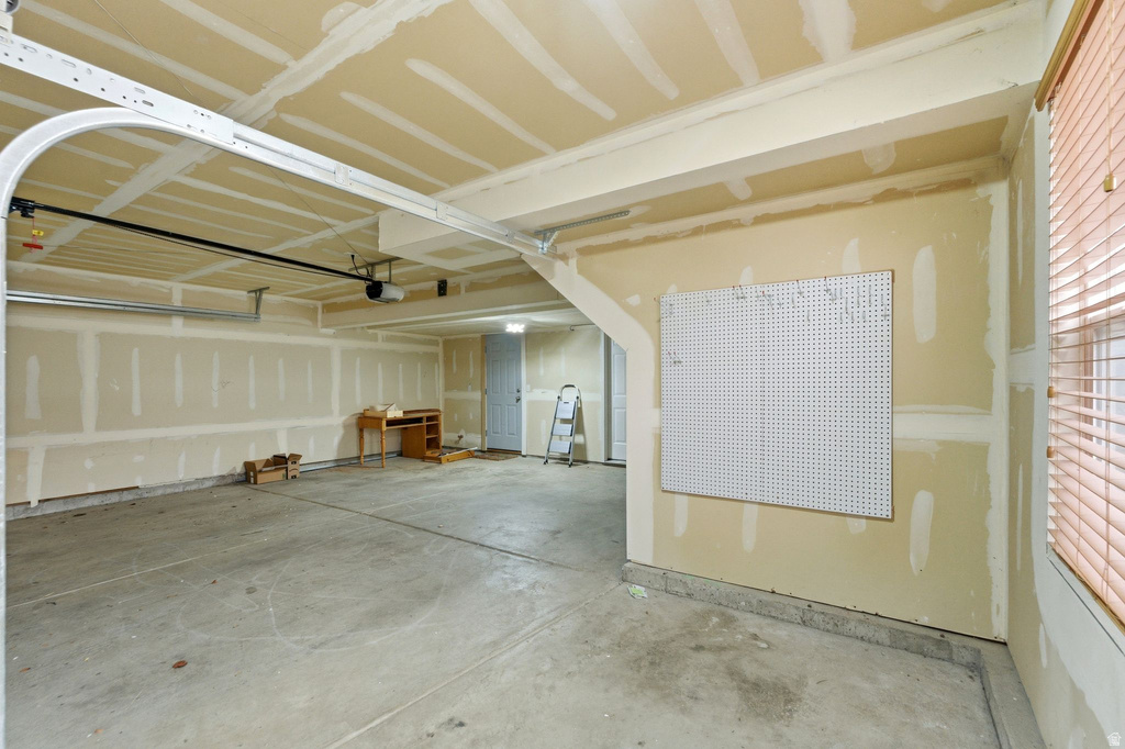 3702 S BALMOSSIE DR South Salt Lake, UT 84115