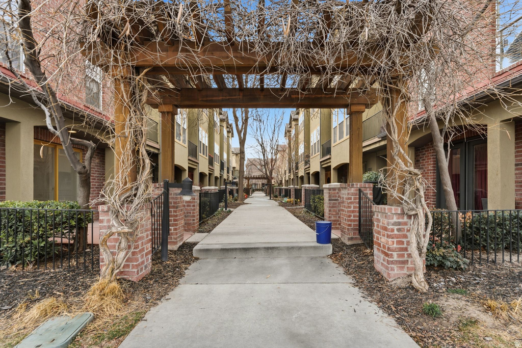 3702 S BALMOSSIE DR South Salt Lake, UT 84115