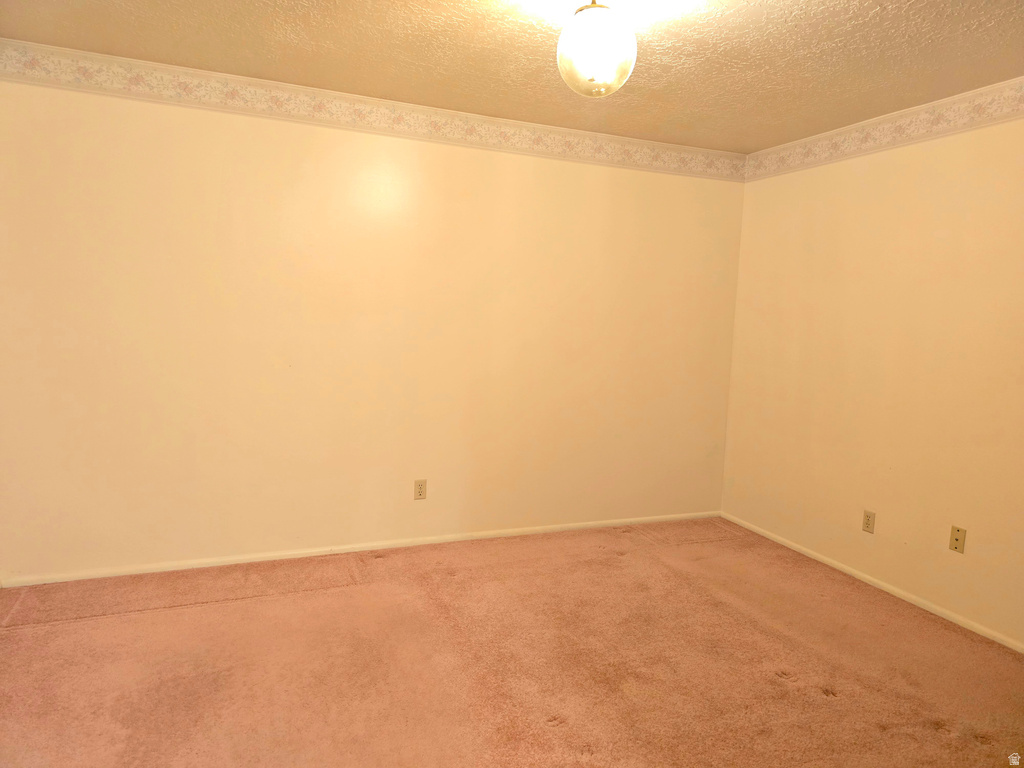 1130 N VIRGINIA AVE Harrisville, UT 84404