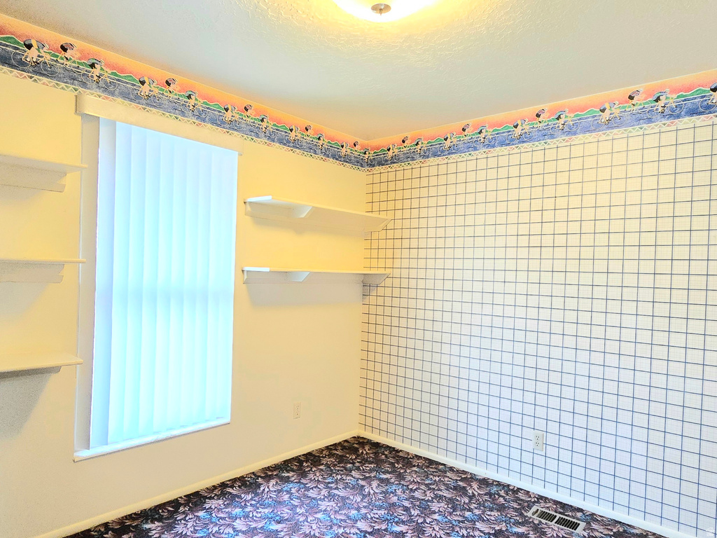 1130 N VIRGINIA AVE Harrisville, UT 84404