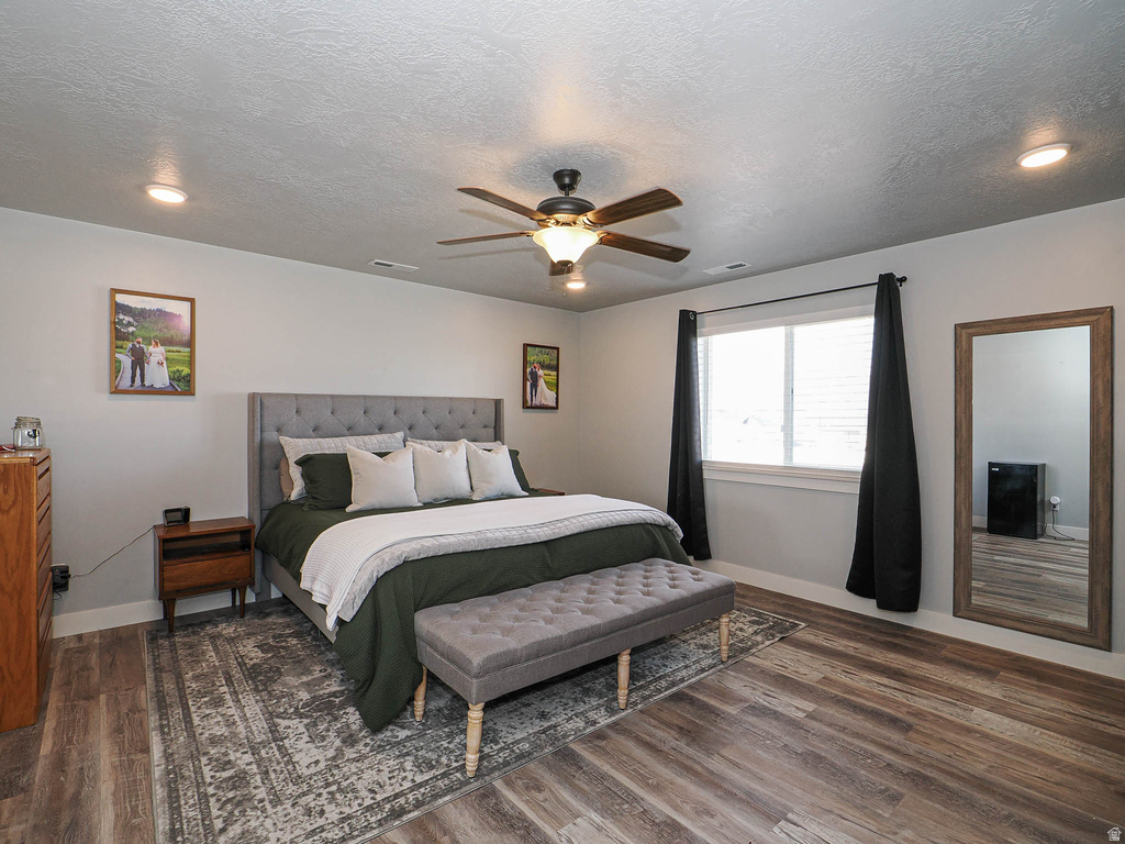 582 W DURFEE ST Grantsville, UT 84029