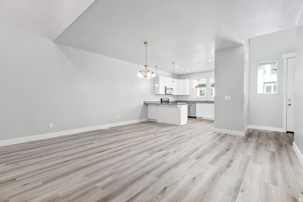 1353 N 3740 W Lehi, UT 84043