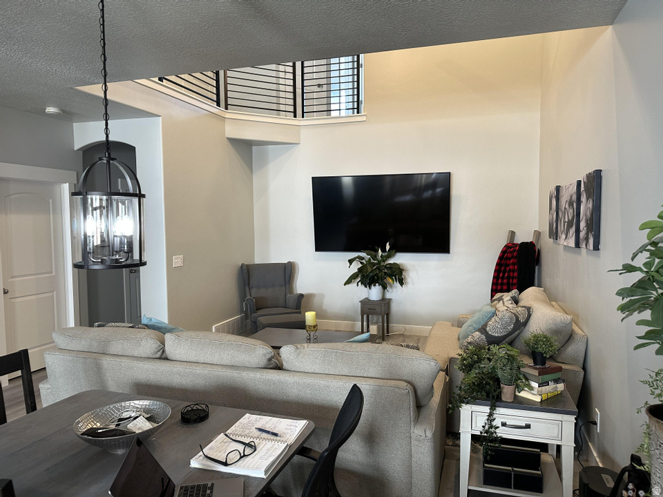 1353 N 3740 W Lehi, UT 84043