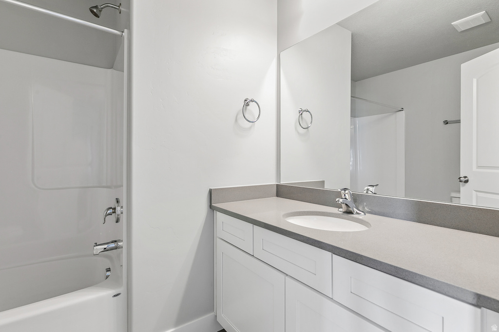 1353 N 3740 W Lehi, UT 84043