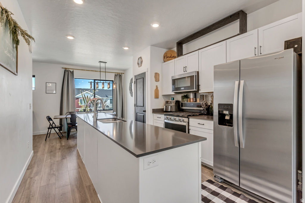 1106 E YARD ROW Saratoga Springs, UT 84045