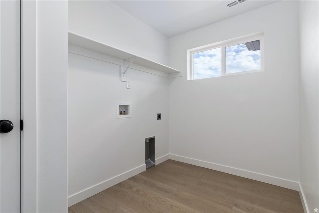 1596 E LIVI LN #4 Saratoga Springs, UT 84043