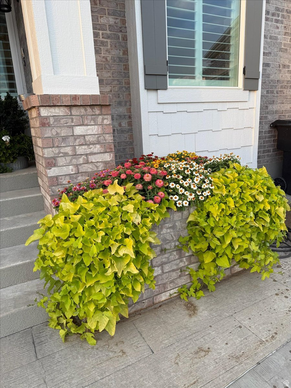 4496 COTTONWOOD DR Pleasant View, UT 84414