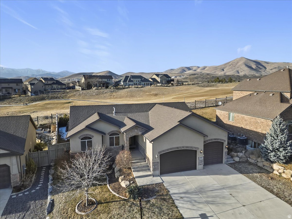 9021 N CLUBHOUSE LN Eagle Mountain, UT 84005