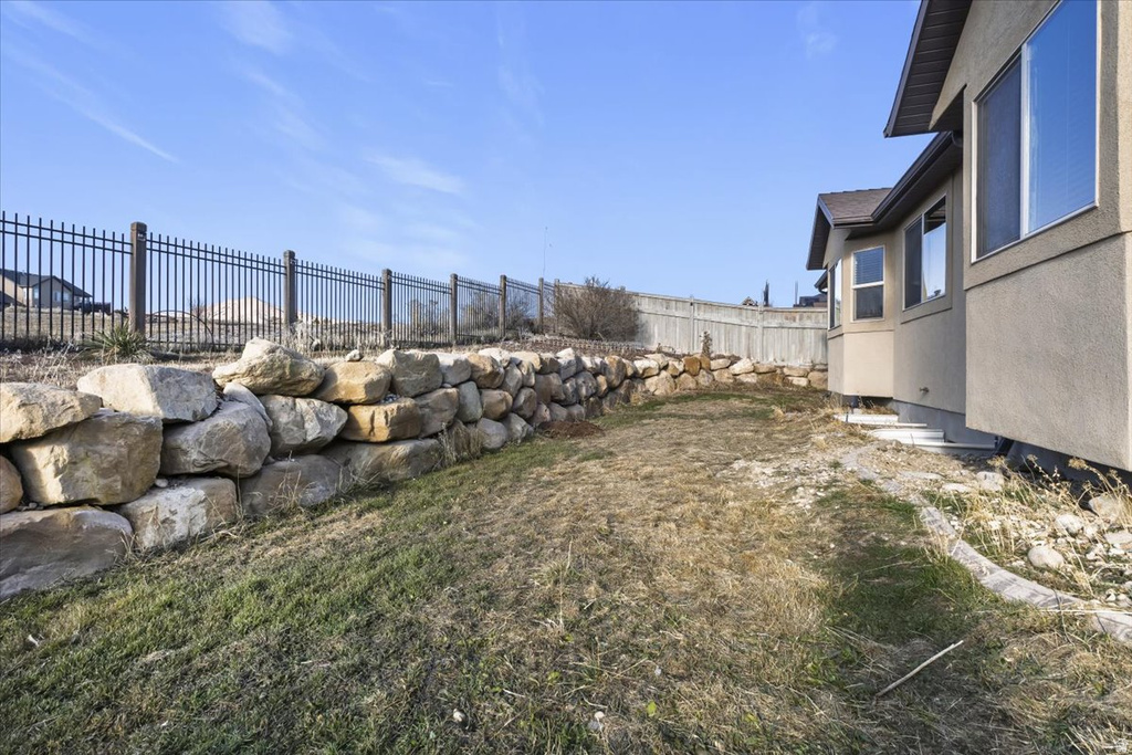 9021 N CLUBHOUSE LN Eagle Mountain, UT 84005