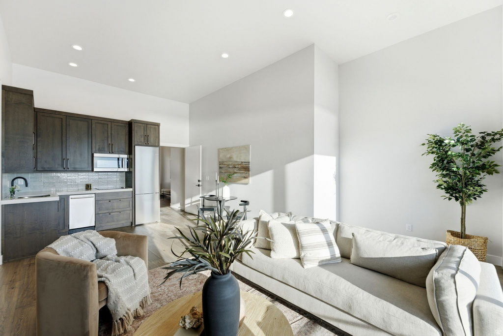 11803 N APEX WAY Hideout, UT 84036