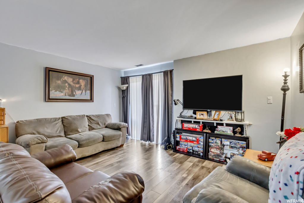 88 W 50 S #B5 Centerville, UT 84014