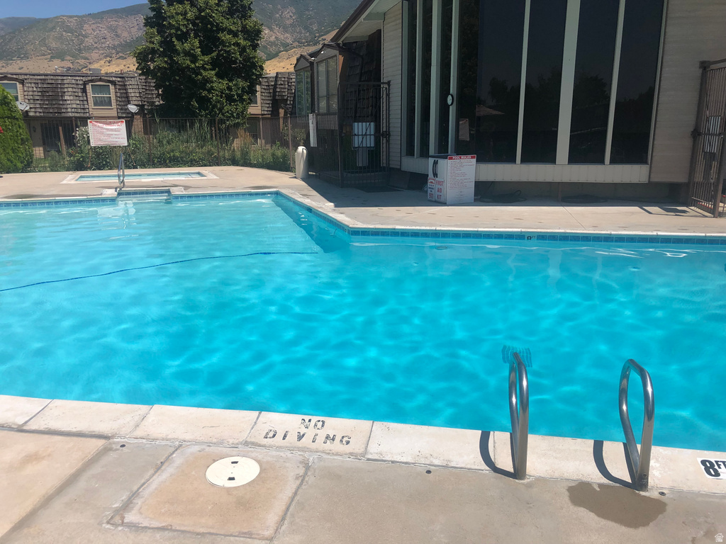 88 W 50 S #B5 Centerville, UT 84014