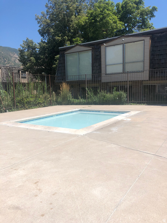 88 W 50 S #B5 Centerville, UT 84014