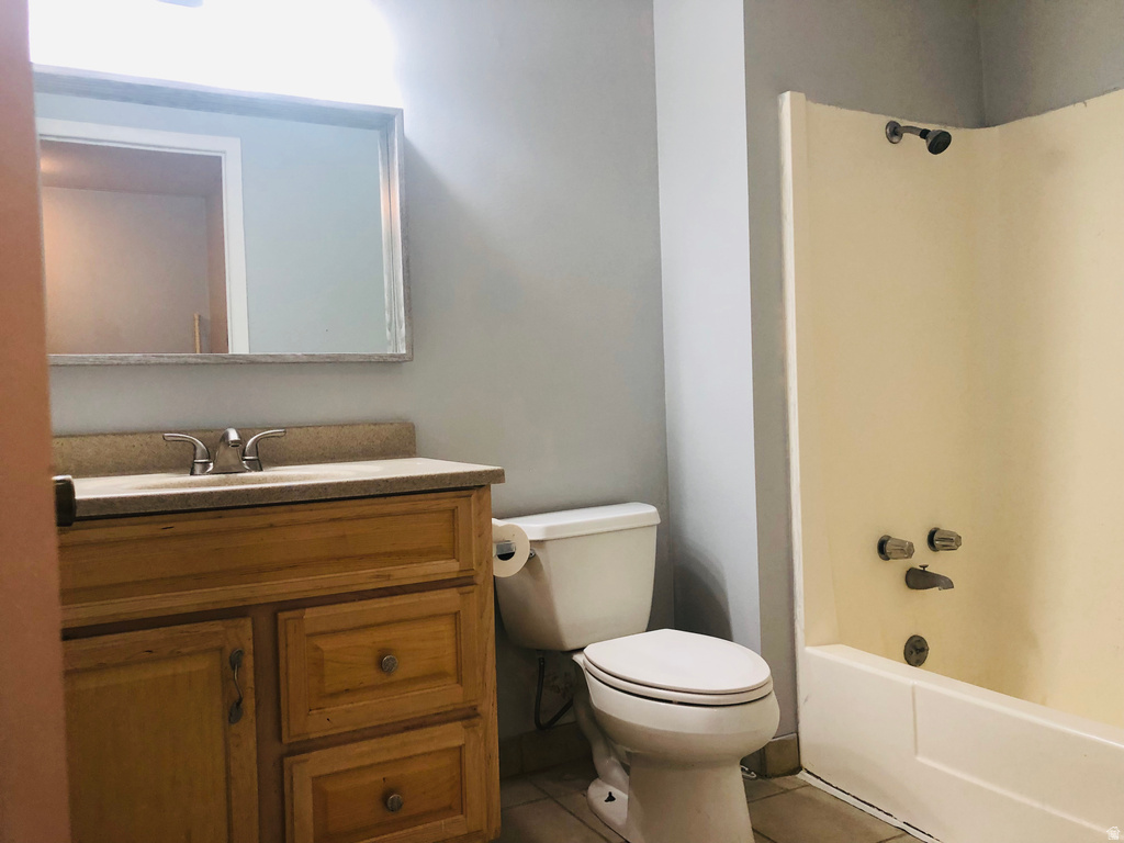 88 W 50 S #B5 Centerville, UT 84014