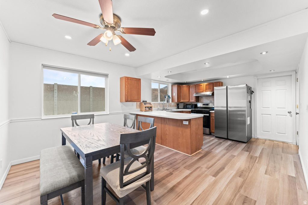 1563 E MOUNTAIN VIEW DR Spanish Fork, UT 84660