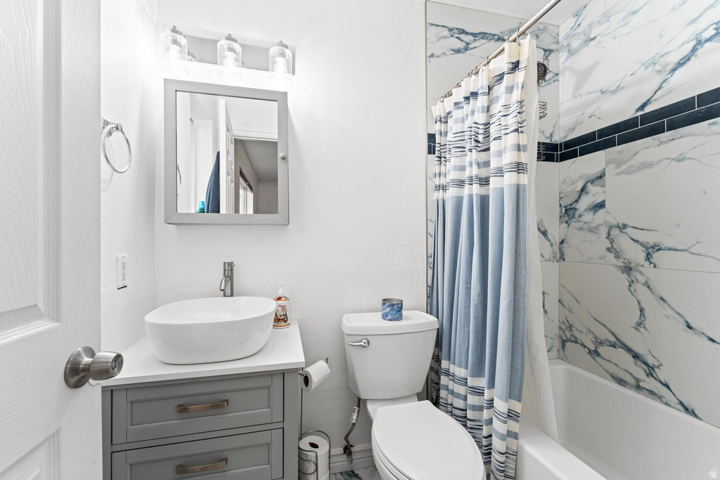 1563 E MOUNTAIN VIEW DR Spanish Fork, UT 84660