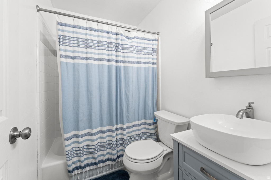 1563 E MOUNTAIN VIEW DR Spanish Fork, UT 84660