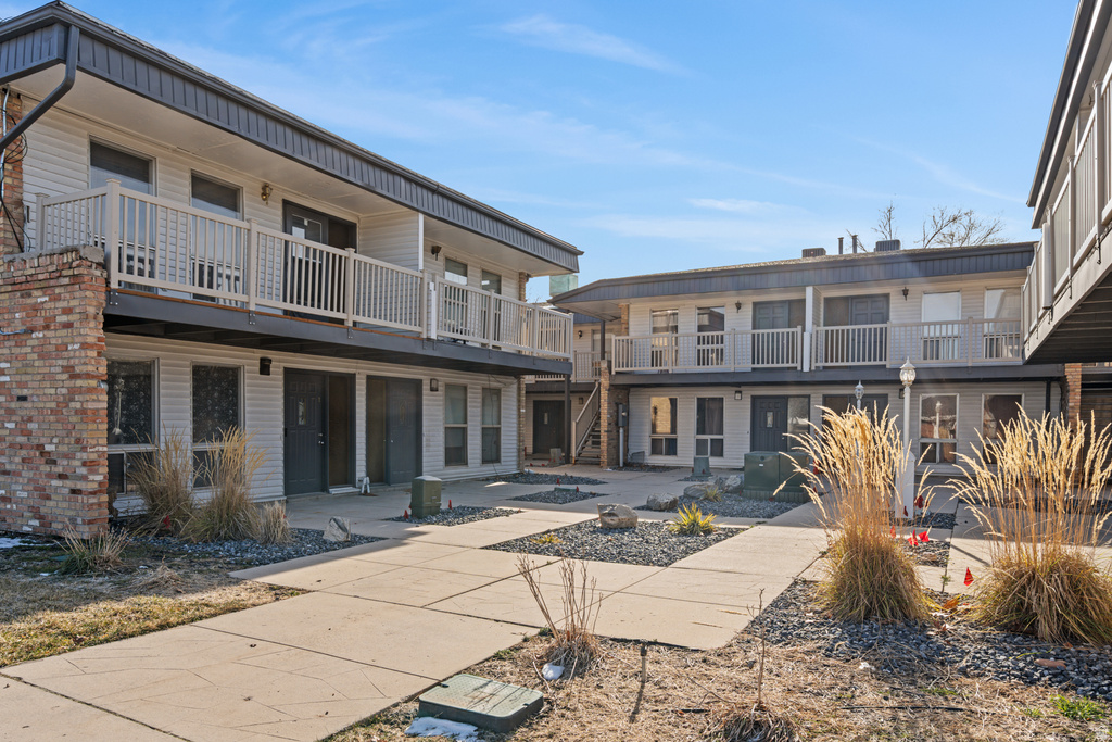 1165 EDGEWOOD DR Ogden, UT 84403