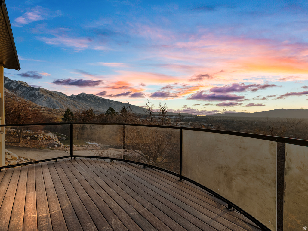 5758 S WASATCH BLVD Holladay, UT 84121