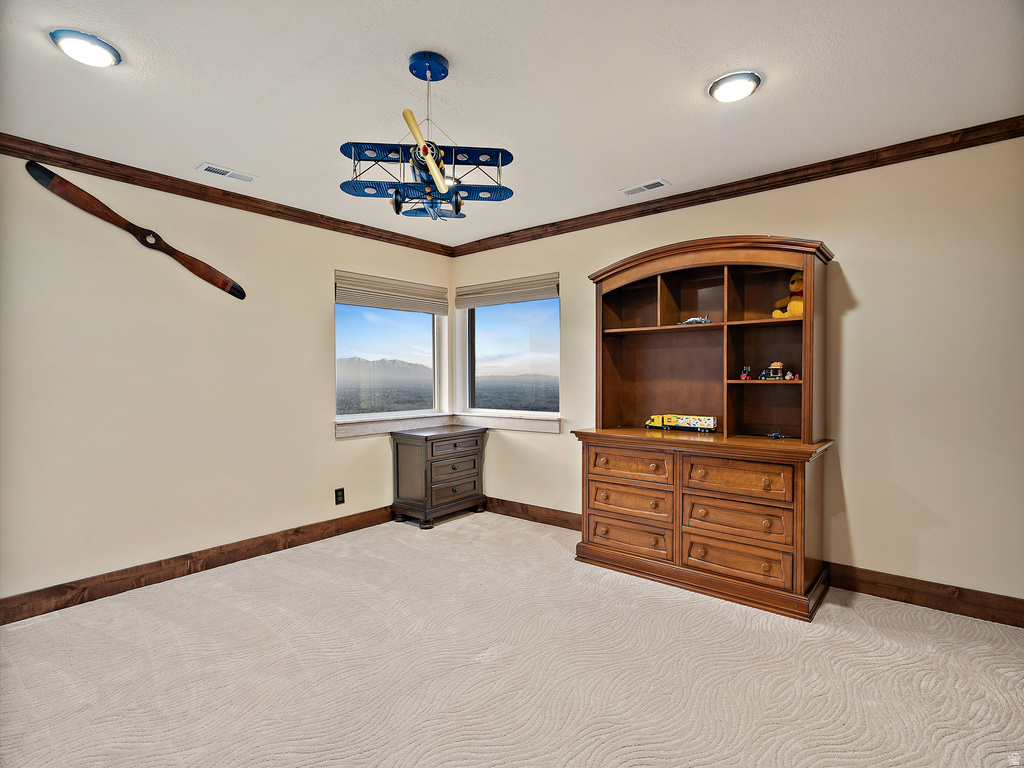 5758 S WASATCH BLVD Holladay, UT 84121