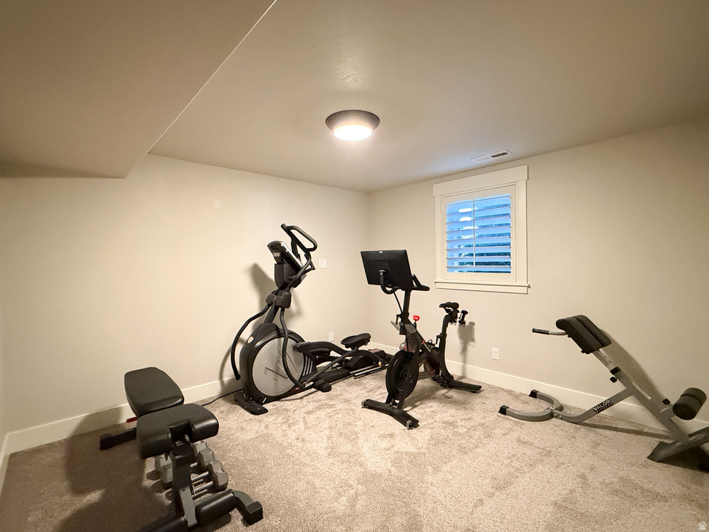 3317 W 2450 N Plain City, UT 84404