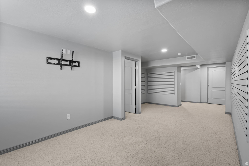 5758 W LUGANO West Jordan, UT 84084