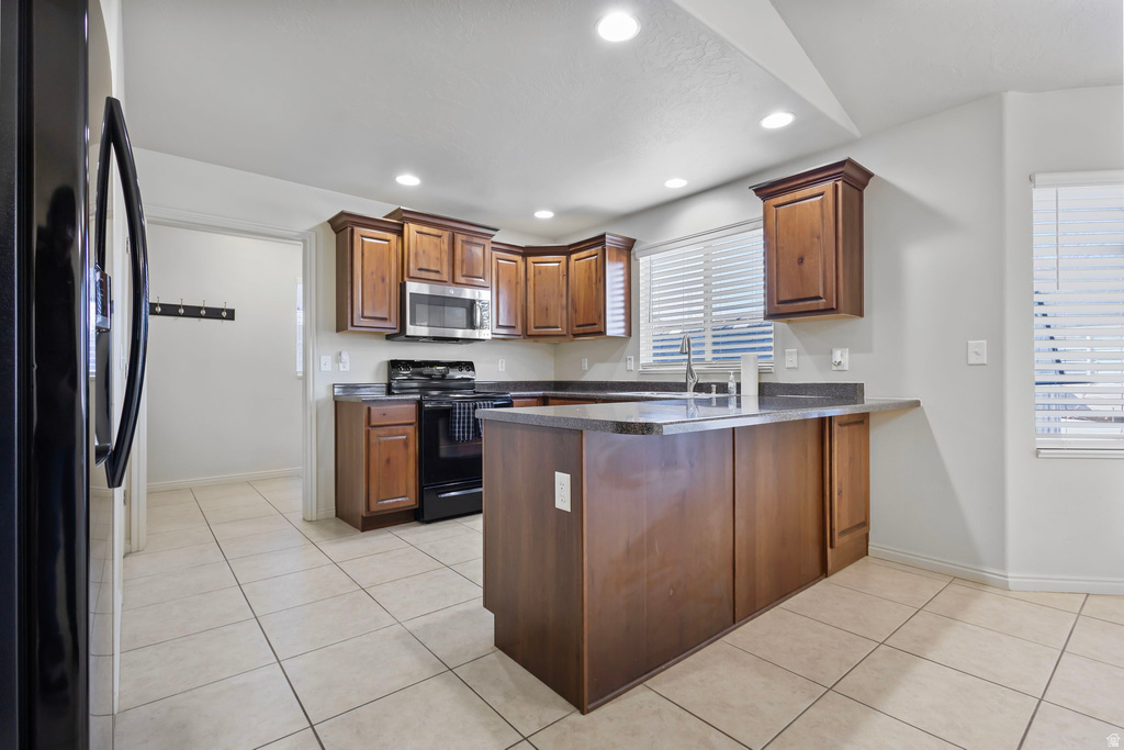 5758 W LUGANO West Jordan, UT 84084