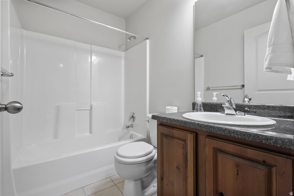 5758 W LUGANO West Jordan, UT 84084