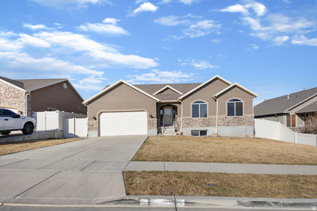 5758 W LUGANO West Jordan, UT 84084