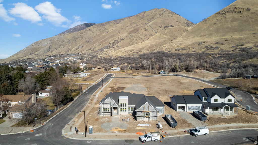 2213 E 850 S Springville, UT 84663