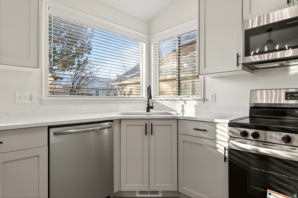 269 W BEVERLEE ANN DR #11720 Draper, UT 84020