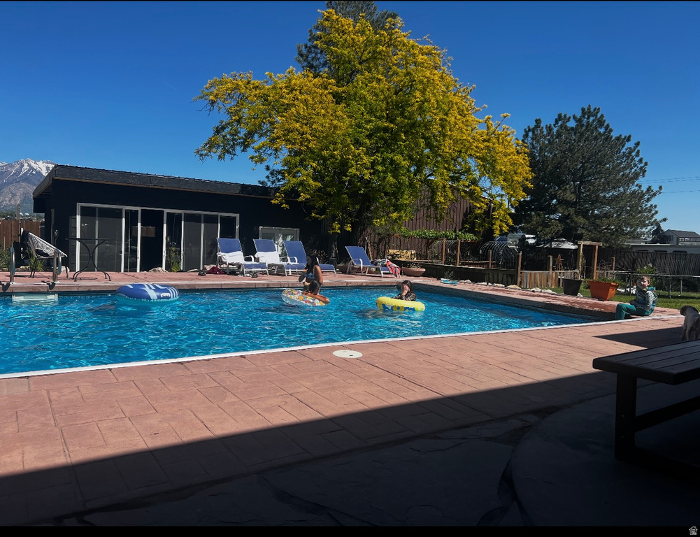 2870 S 3925 W Taylor, UT 84401