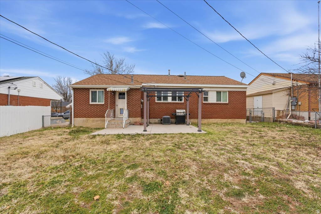 4689 S 275 W Ogden, UT 84405