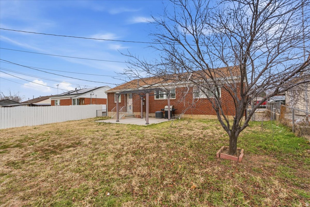 4689 S 275 W Ogden, UT 84405