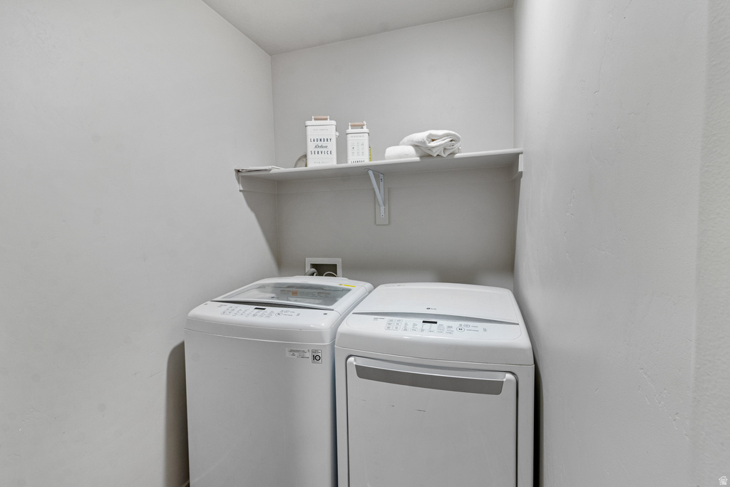 1118 W HONEYCOMB DR Grantsville, UT 84029